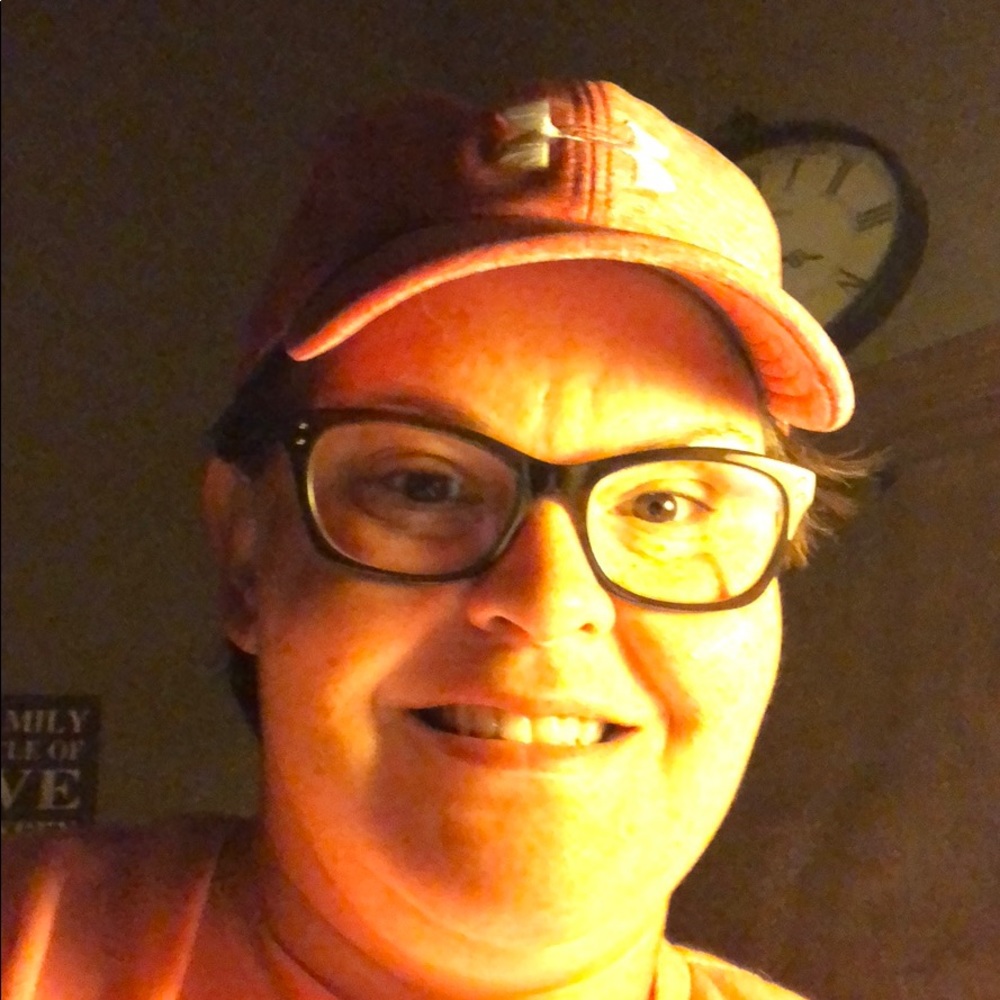 Meet your Posher, Marsha